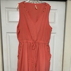 Sleeveless dress